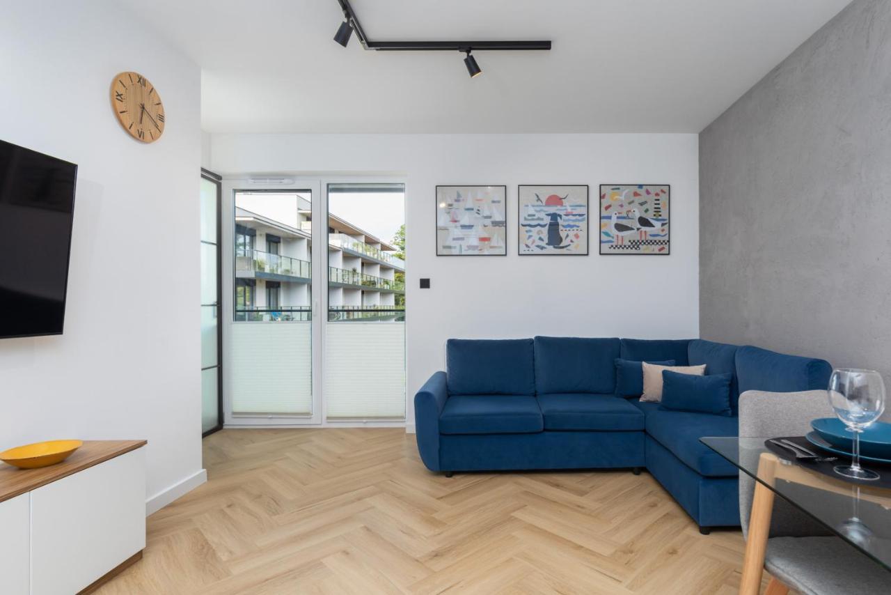 Dziwnów Stylish Apartment by the Lake by Renters Exterior foto